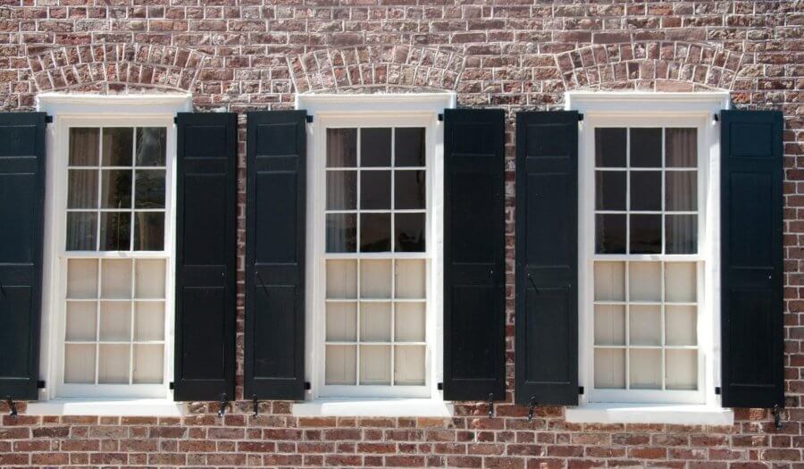 sash windows in english architecture